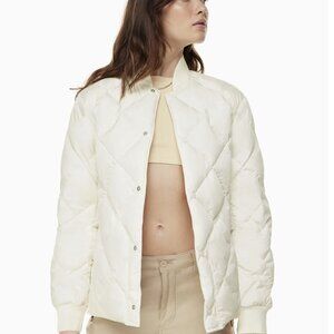 TNA Archive Quilted Jacket — Matte Pearl (Size L)